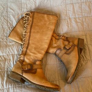 Women’s SOFFT Sharnell boots size 10
